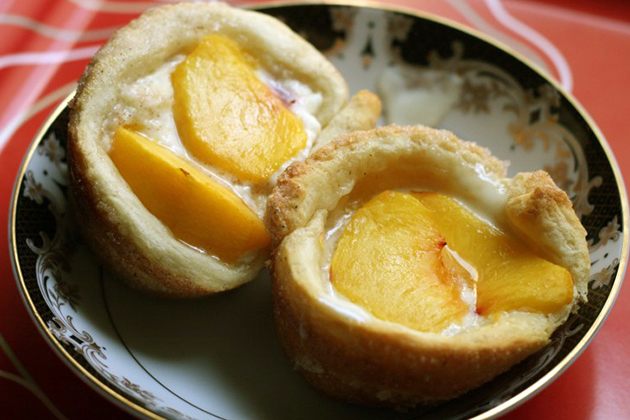 Tasty Kitchen Blog: The Theme is Peaches! (Peach Cups from TK member jillskitchen)