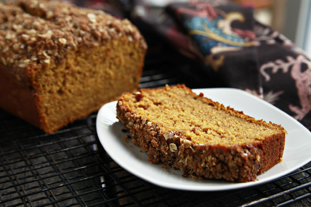 Tasty Kitchen Blog: Streusel-Topped Pumpkin Bread. Guest post by Alice Currah of Savory Sweet Life, recipe submitted by TK member Shaina Olmanson of Food for My Family.