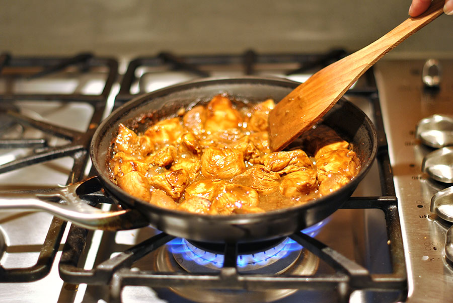 Tasty Kitchen Blog: Thai Honey Peanut Chicken. Guest post by Maggy Keet of Three Many Cooks, recipe submitted by TK member spygirl.