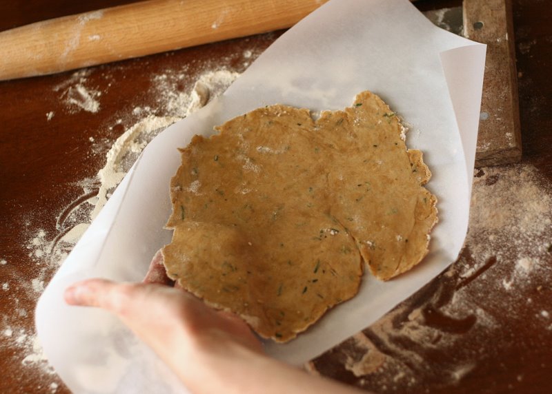 Tasty Kitchen Blog: Bakery Style Rosemary Flatbread. Guest post by Natalie Perry of Perry's Plate, recipe submitted by TK member culinarycapers.