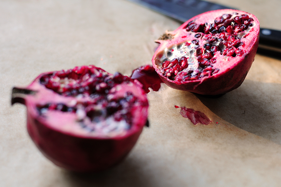 Tasty Kitchen Blog: How To Open a Pomegranate. Guest post by Amy Johnson of She Wears Many Hats.
