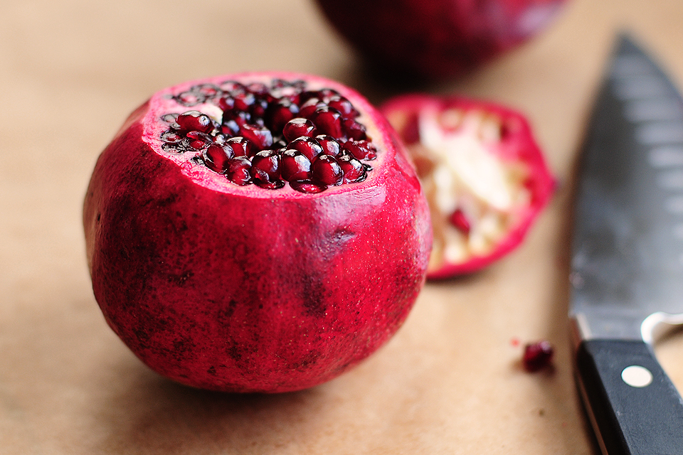 Tasty Kitchen Blog: How To Open a Pomegranate. Guest post by Amy Johnson of She Wears Many Hats.