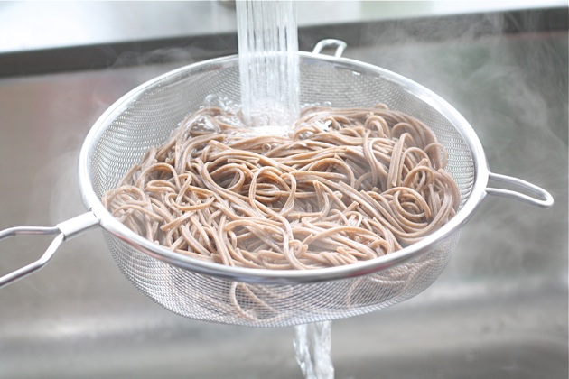 Tasty Kitchen Blog: Last Minute Sesame Noodles. Guest post by Maria Lichty of Two Peas and Their Pod, recipe submitted by TK member Aggie of Aggie's Kitchen.