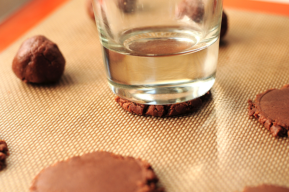 Tasty Kitchen Blog: Nutella Cookies. Guest post by Amy Johnson of She Wears Many Hats, recipe submitted by TK members Edie, Jennifer and Meredith of A Busy Nest.