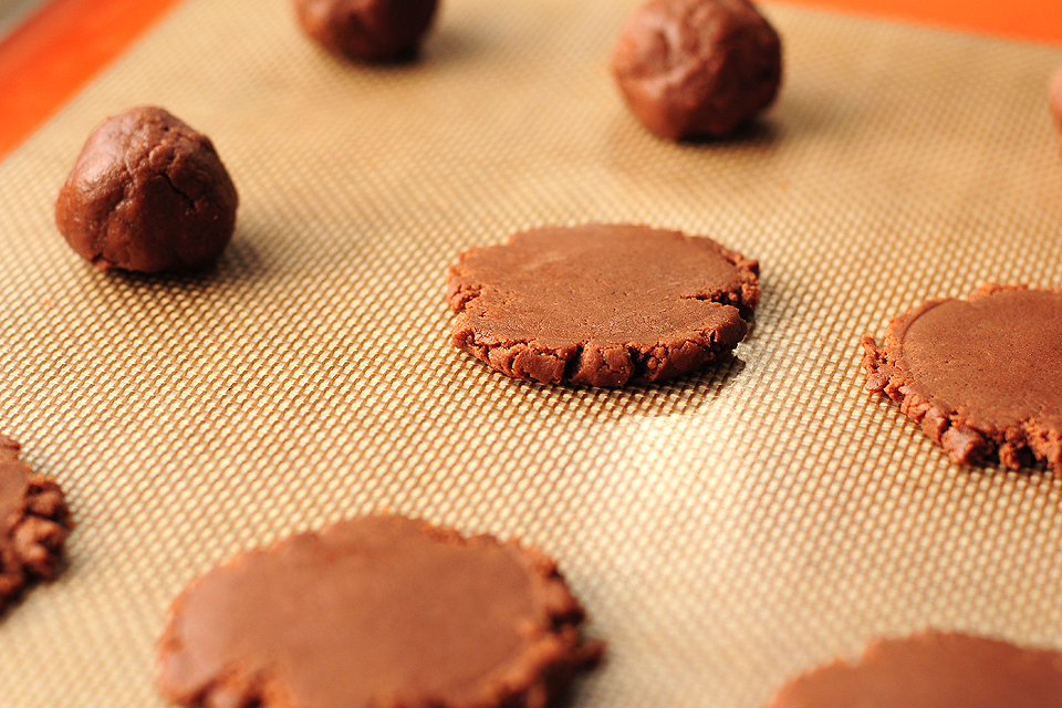 Tasty Kitchen Blog: Nutella Cookies. Guest post by Amy Johnson of She Wears Many Hats, recipe submitted by TK members Edie, Jennifer and Meredith of A Busy Nest.