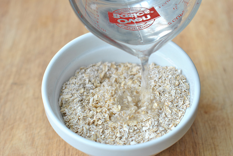 Tasty Kitchen Blog: Old Fashioned Oatmeal Cake with Broiled Topping. Guest post by Maggy Keet of Three Many Cooks, recipe submitted by TK member Brandi (dbnelson).