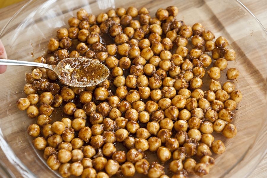 Tasty Kitchen Blog: Spicy Moroccan Chickpeas. Guest post by Georgia Pellegrini, recipe submitted by TK member Nika of I'm Not Quite Sure What You Are Saying ...