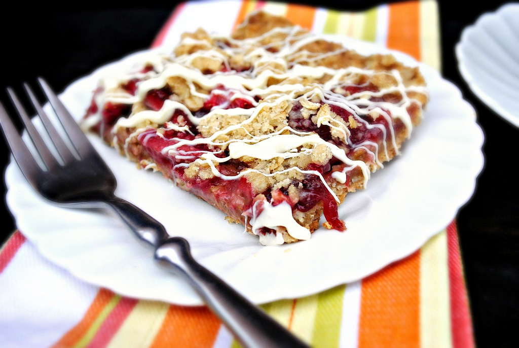 Tasty Kitchen Blog: Strawberry White Chocolate Streusel Bars. Guest post by Laurie McNamara of Simply Scratch, recipe submitted by TK member Angela of Recipes from My Mom.