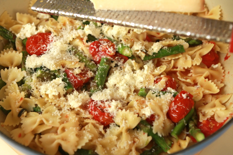 Tasty Kitchen Blog: Bowtie Pasta with Oven Dried Tomatoes Asparagus and Boursin. Guest post by Calli Taylor of Make It Do, recipe submitted by TK member Dorothy of Belle of the Kitchen.