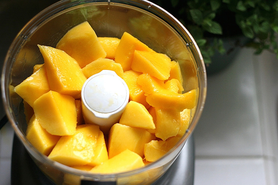 Tasty Kitchen Blog: Frozen Mango Yogurt. Guest post by Natalie Perry of Perry's Plate, recipe submitted by TK member Lauren of Healthy Food for Living.