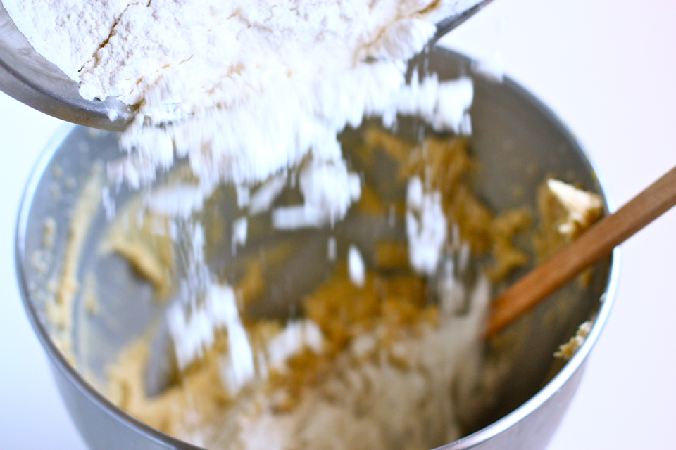 Tasty Kitchen Blog: Butterscotch Meringue Bars. Guest post by Jenna Weber of Eat, Live, Run; recipe submitted by TK member Kay Heritage of The Church Cook.