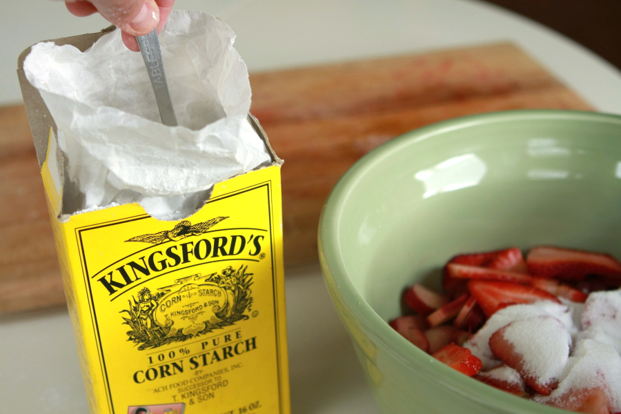 Tasty Kitchen Blog: Strawberry Rhubarb Pie with Streusel Topping. Guest post by Calli Taylor of Make It Do, recipe submitted by TK member Mel of Mel's Kitchen Cafe.