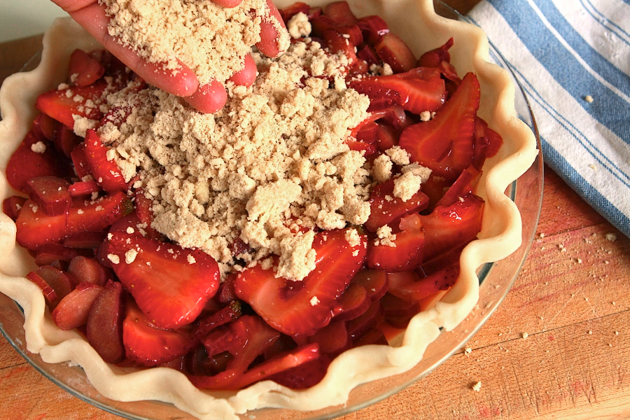 Tasty Kitchen Blog: Strawberry Rhubarb Pie with Streusel Topping. Guest post by Calli Taylor of Make It Do, recipe submitted by TK member Mel of Mel's Kitchen Cafe.