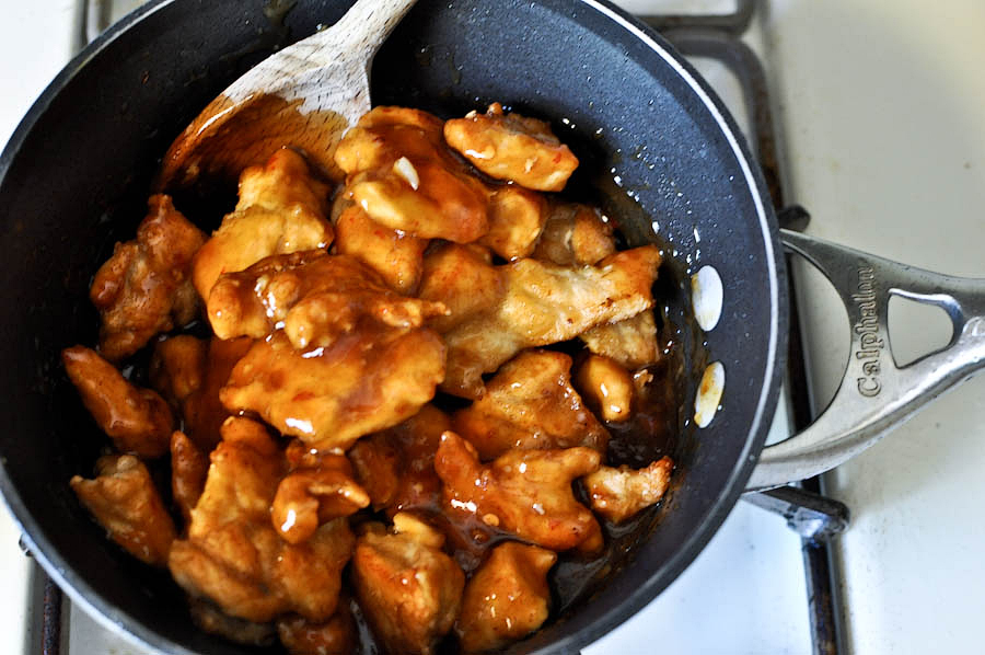 Tasty Kitchen Blog: General Tso's Chicken. Guest post by Jessica Merchant of How Sweet It Is, recipe submitted by TK member Rebecca of Foodie with Family.