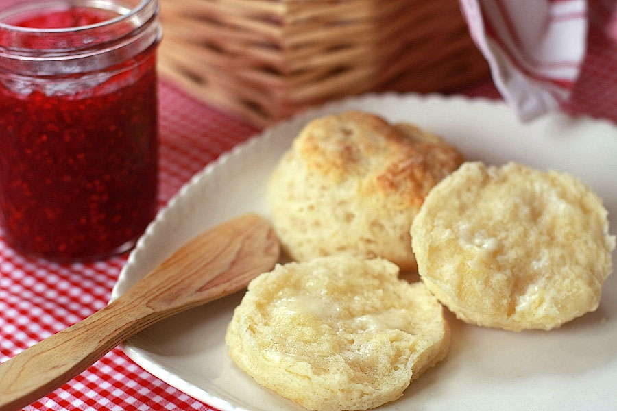 Tasty Kitchen Blog: Easy Flaky Buttery Biscuits. Guest post by Calli Taylor of Make It Do, recipe submitted by TK member ranchinmom2five.