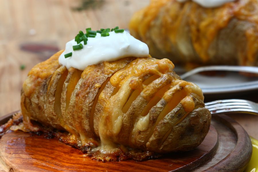 Tasty Kitchen Blog: Scalloped Hasselback Potatoes. Guest post by Adrianna Adarme of A Cozy Kitchen, recipe submitted by TK member Shelbi Keith of Look Who's Cookin' Now.