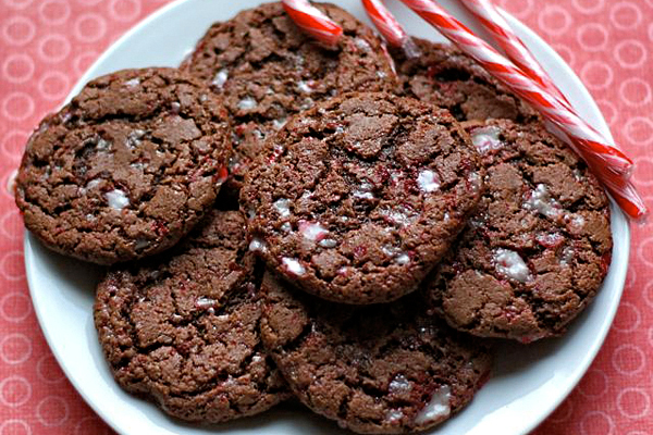 Tasty Kitchen Blog: Cookies for You (Chocolate Peppermint Crunch Cookies from TK member Two Peas and Their Pod)