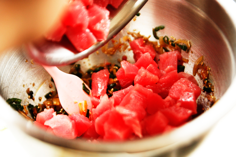 Tasty Kitchen Blog: Hawaiian Ahi Poke. Guest post by Alice Currah of Savory Sweet Life, recipe submitted by TK member Sommer of A Spicy Perspective.