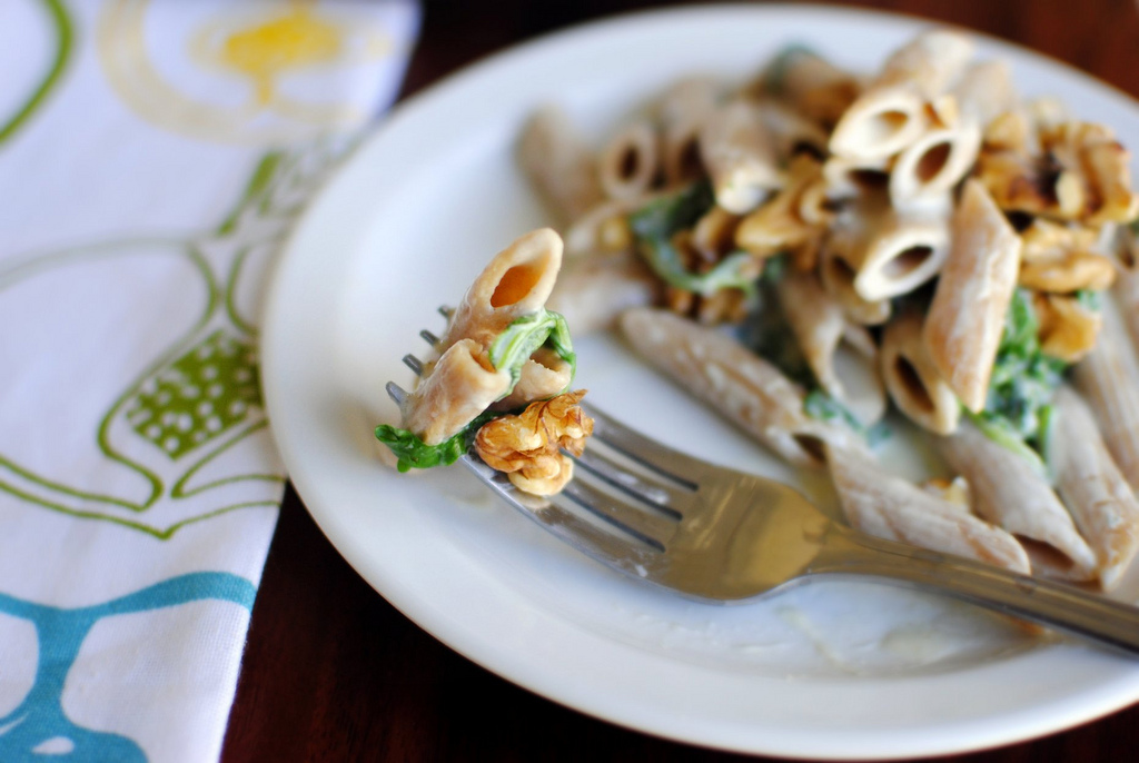 Tasty Kitchen Blog: Creamy Penne with Blue Cheese, Arugula and Toasted Walnuts. Guest post by Laurie McNamara of Simply Scratch, recipe submitted by TK member Bev Weidner of Bev Cooks.