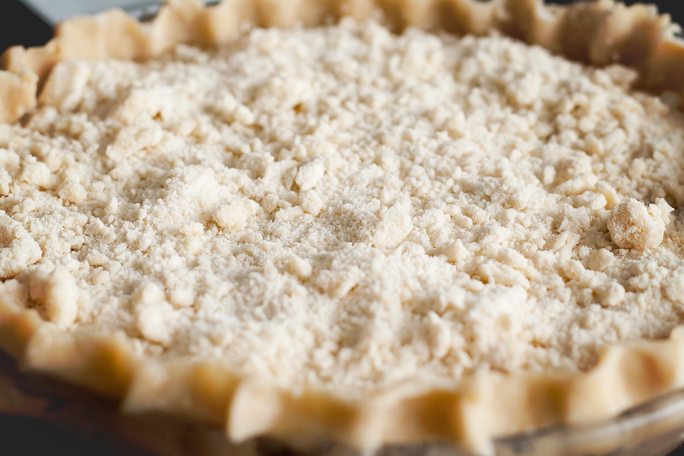 Tasty Kitchen Blog Vanilla Crumb Pie. Guest post by Amber Potter of Sprinkled with Flour, recipe submitted by TK member Tonya of 4 Little Fergusons.