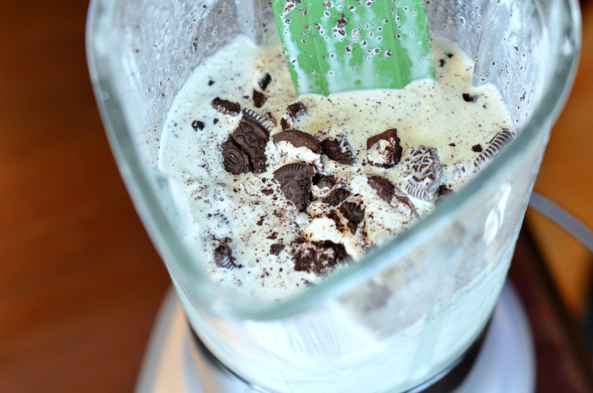 Tasty Kitchen Blog: Shamrock Blizzard. Guest post by Maggy Keet of Three Many Cooks, recipe by Three Many Cooks.