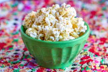 Tasty Kitchen Blog: Birthday Cake Batter Popcorn. Guest post by Jenna Weber of Eat, Live, Run; recipe submitted by TK member Mrs. Schwartz's Kitchen.