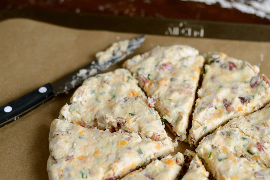 Tasty Kitchen Blog: Bacon, Cheddar and Chive Scones. Guest post by Erica Kastner of Cooking for Seven, recipe submitted by TK member Lindsay of Schnoodle Soup.