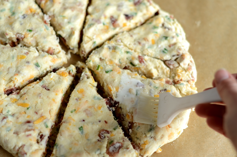 Tasty Kitchen Blog: Bacon, Cheddar and Chive Scones. Guest post by Erica Kastner of Cooking for Seven, recipe submitted by TK member Lindsay of Schnoodle Soup.