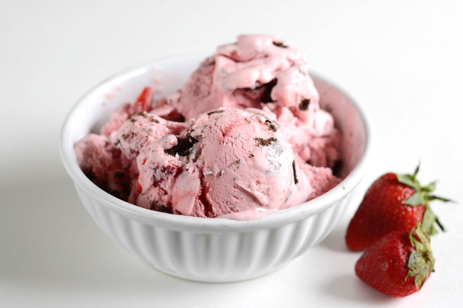 Tasty Kitchen Blog: Strawberry Cheesecake Ice Cream. Guest post by Erica Kastner of Cooking for Seven, recipe submitted by TK member Josie of Daydreamer Desserts.