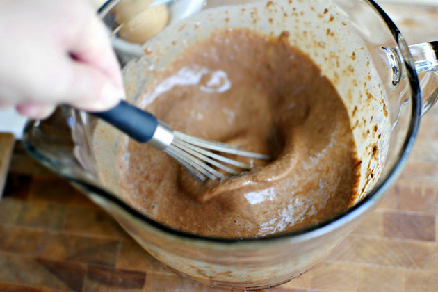 Tasty Kitchen Blog: Easy Chocolate Pie. Guest post by Laurie McNamara of Simply Scratch, recipe submitted by TK member Sissy of Out on a Limb.