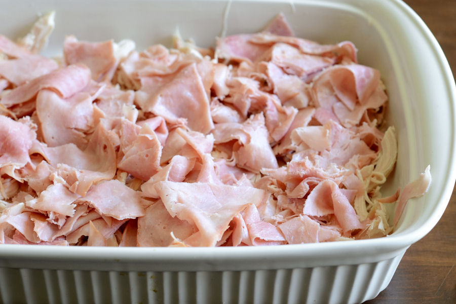 Tasty Kitchen Blog: Chicken Cordon Bleu Casserole. 