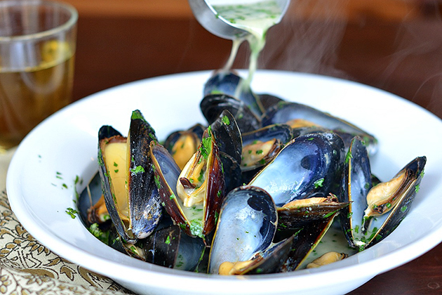 Tasty Kitchen Blog: Thai Coconut Mussels. Guest post by Maggy Keet of Three Many Cooks, recipe submitted by TK member Lisa of One Cook, Two Kitchens.