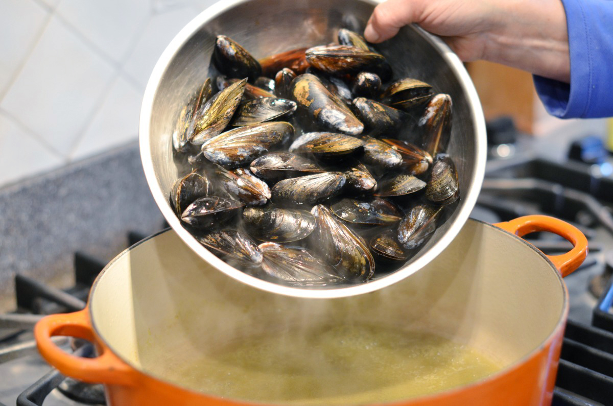 Tasty Kitchen Blog: Thai Coconut Mussels. Guest post by Maggy Keet of Three Many Cooks, recipe submitted by TK member Lisa of One Cook, Two Kitchens.