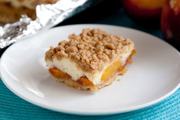 Tasty Kitchen Blog: Peaches and Cream Crumble Bars. Guest post by Natalie Perry of Perry's Plate, recipe submitted by TK member Courtney of Bake, Eat, Repeat.