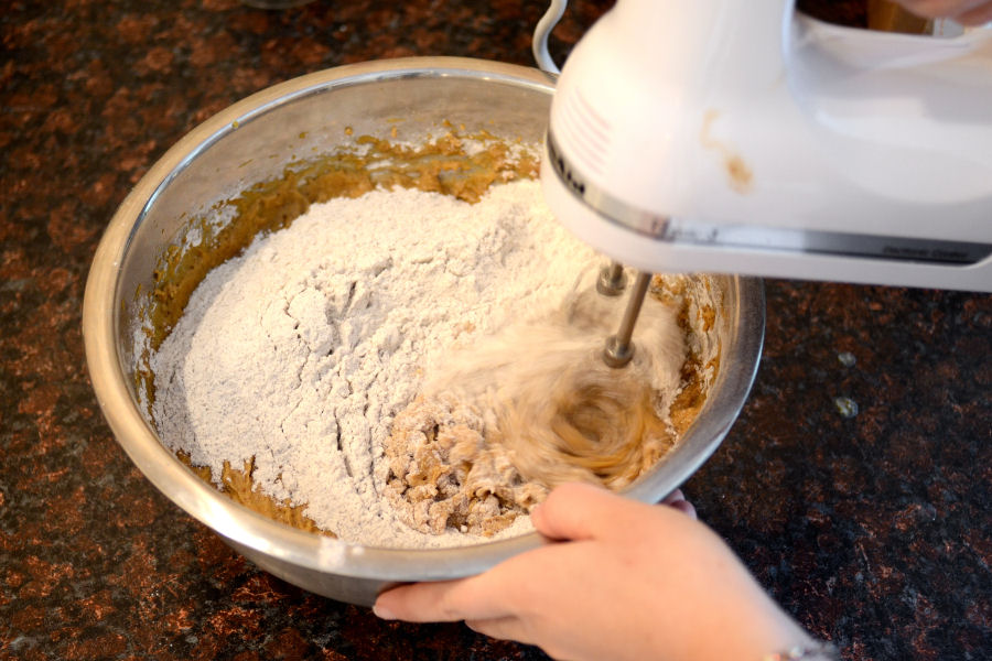 Tasty Kitchen Blog: Pumpkin Spice Latte Cupcakes. Guest post by Erica Kastner of Cooking for Seven, recipe submitted by TK member Ann Marsh of Annie's Eats.