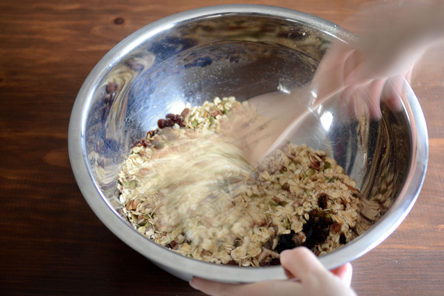 Tasty Kitchen Blog: No-Bake Granola Bars. Guest post by Erica Kastner of Cooking for Seven, recipe submitted by TK member Cheri of Kitchen Simplicity.