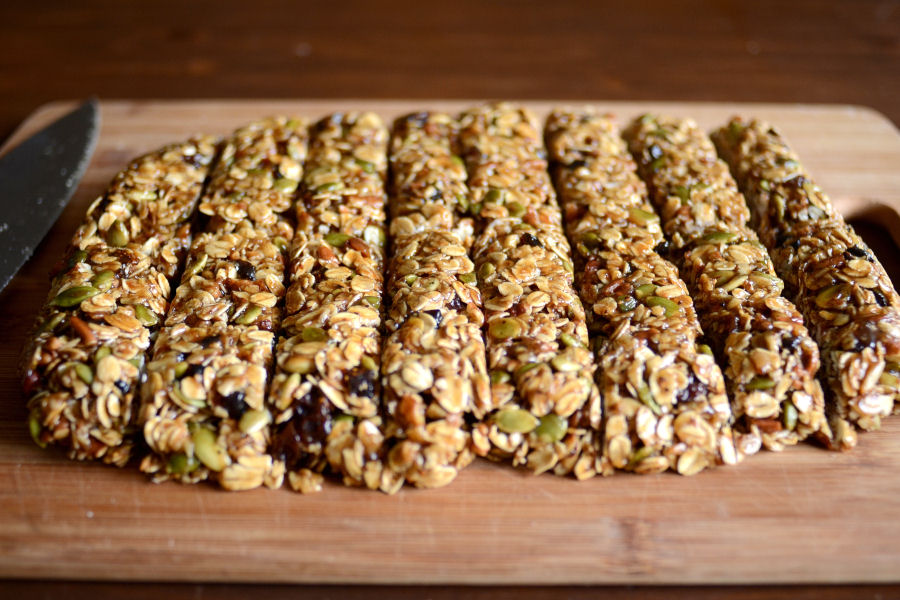 Tasty Kitchen Blog: No-Bake Granola Bars. Guest post by Erica Kastner of Cooking for Seven, recipe submitted by TK member Cheri of Kitchen Simplicity.