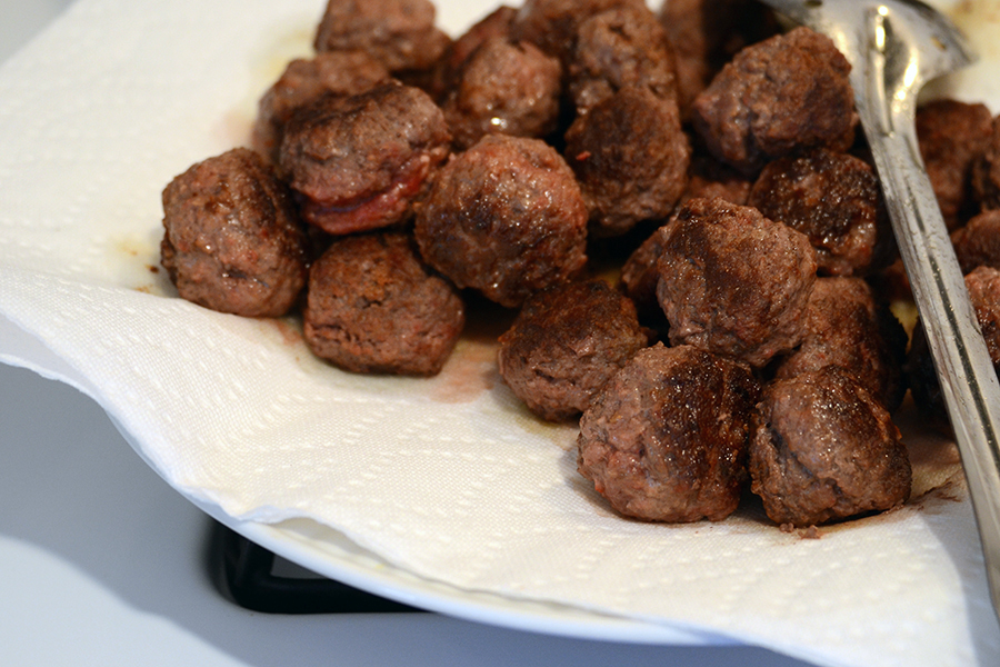 Tasty Kitchen Blog: Lamb Meatballs in a Spicy Curry. Guest post by Faith Gorsky of An Edible Mosaic, recipe submitted by TK members Vanessa and Ingrid of Food Opera.