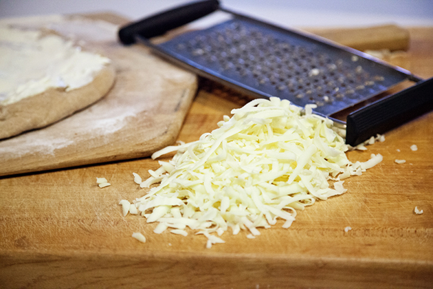 Tasty Kitchen Blog: Jalapeno Popper Pizza. Guest post by Gaby Dalkin of What's Gaby Cooking, recipe submitted by TK member Dax Phillips of Simple Comfort Food.