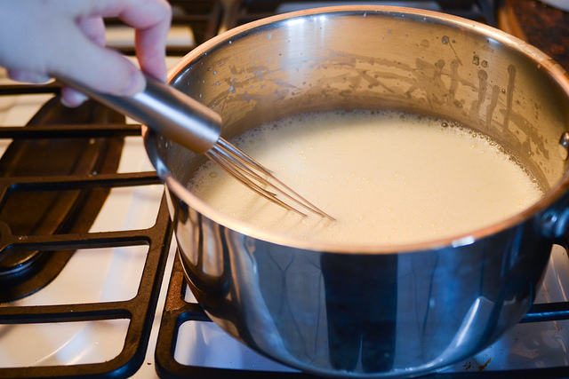 Tasty Kitchen Blog: Cinnamon Ice Cream. Guest post by Erica Kastner of Buttered Side Up, recipe submitted by TK member Amy of Gastronome Tart.