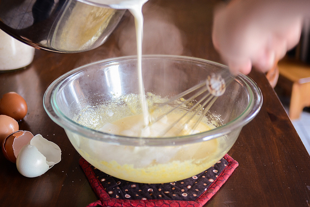 Tasty Kitchen Blog: Cinnamon Ice Cream. Guest post by Erica Kastner of Buttered Side Up, recipe submitted by TK member Amy of Gastronome Tart.