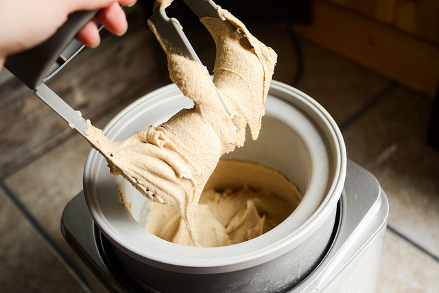 Tasty Kitchen Blog: Cinnamon Ice Cream. Guest post by Erica Kastner of Buttered Side Up, recipe submitted by TK member Amy of Gastronome Tart.