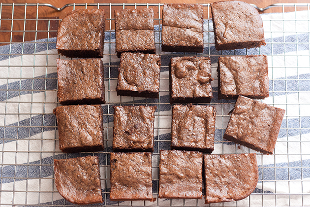 Tasty Kitchen Blog: Paleo Brownies. Guest post by Natalie Perry of Perry's Plate, recipe submitted by TK member Elana of Elana's Pantry.