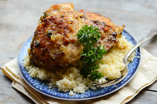 Tasty Kitchen Blog: Pollo en Salsa al Horno (Roasted Chicken in Sauce). Guest post by Erica Kastner of Buttered Side Up, recipe submitted by TK member Tammy of San Pasqual's Kitchen.