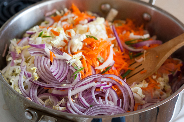 Tasty Kitchen Blog: Singapore Noodles (Singapore Mei Fun). Guest post by Natalie Perry of Perry's Plate, recipe submitted by TK member Sarah of The Woks of Life.