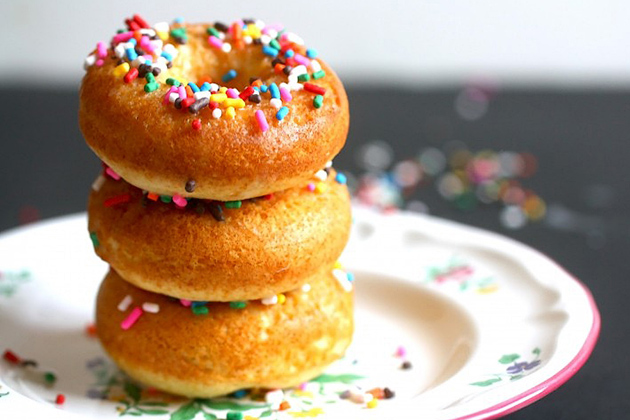 Tasty Kitchen Blog: National Donut Day! (Glazed Cake Doughnuts)