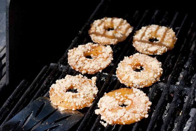 Tasty Kitchen Blog: Grilled Macadamia-Crusted Pineapple with Coconut Cream. Guest post by Natalie Perry of Perry's Plate, recipe submitted by TK member Taylor Kiser of Food Faith Fitness.